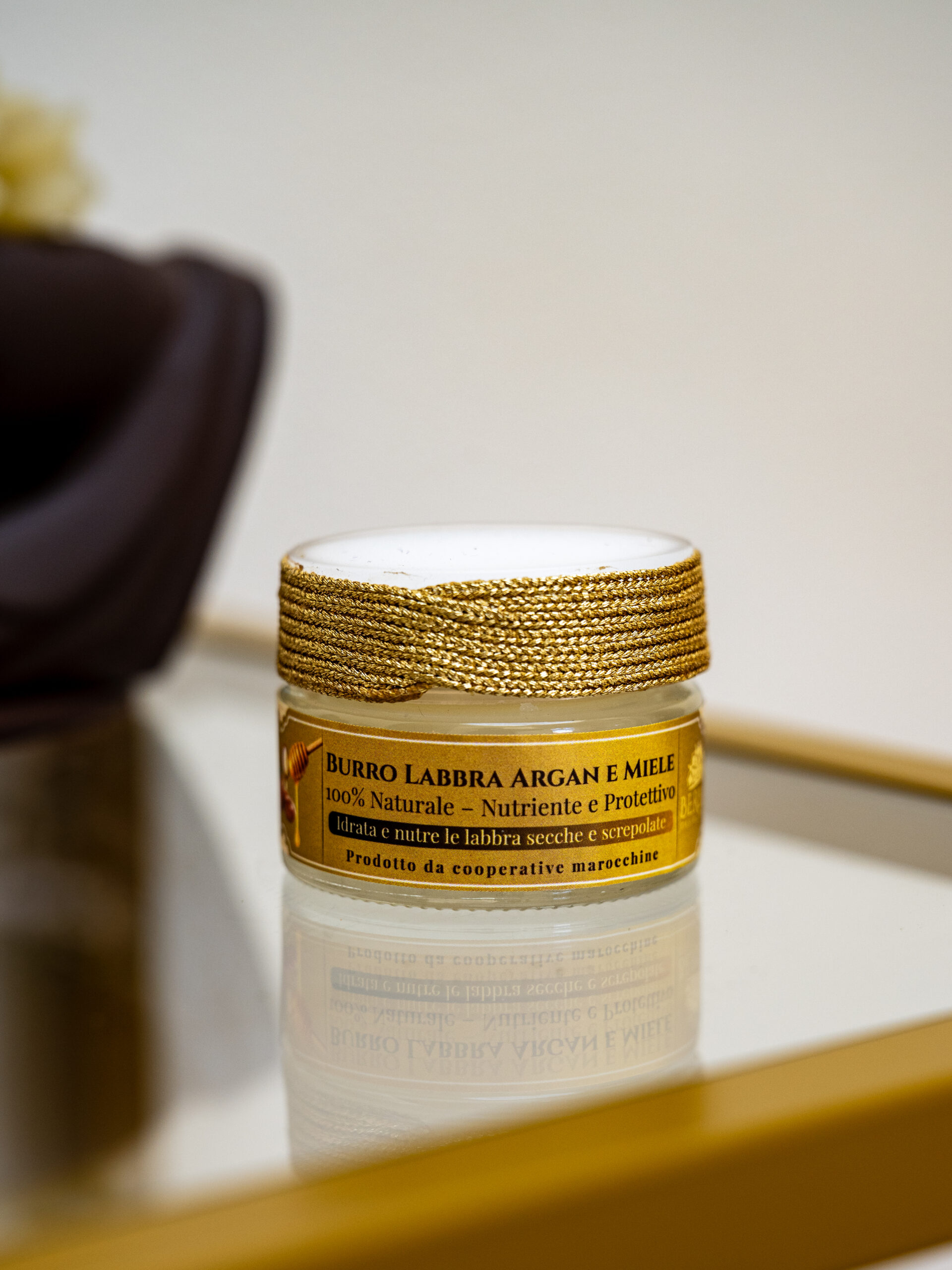 balsamo-labbra-rigenerante-oro-del-marocco-argan-miele